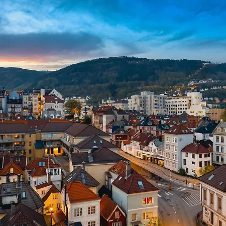 1br Balcony In Heart Of Old Town Daire *